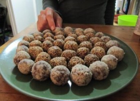 כדוריות תמרים